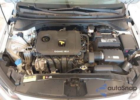 2018 Hyundai Elantra Value Edition z USA, uszkodzony, nr VIN 5NPD84LF0JH225542